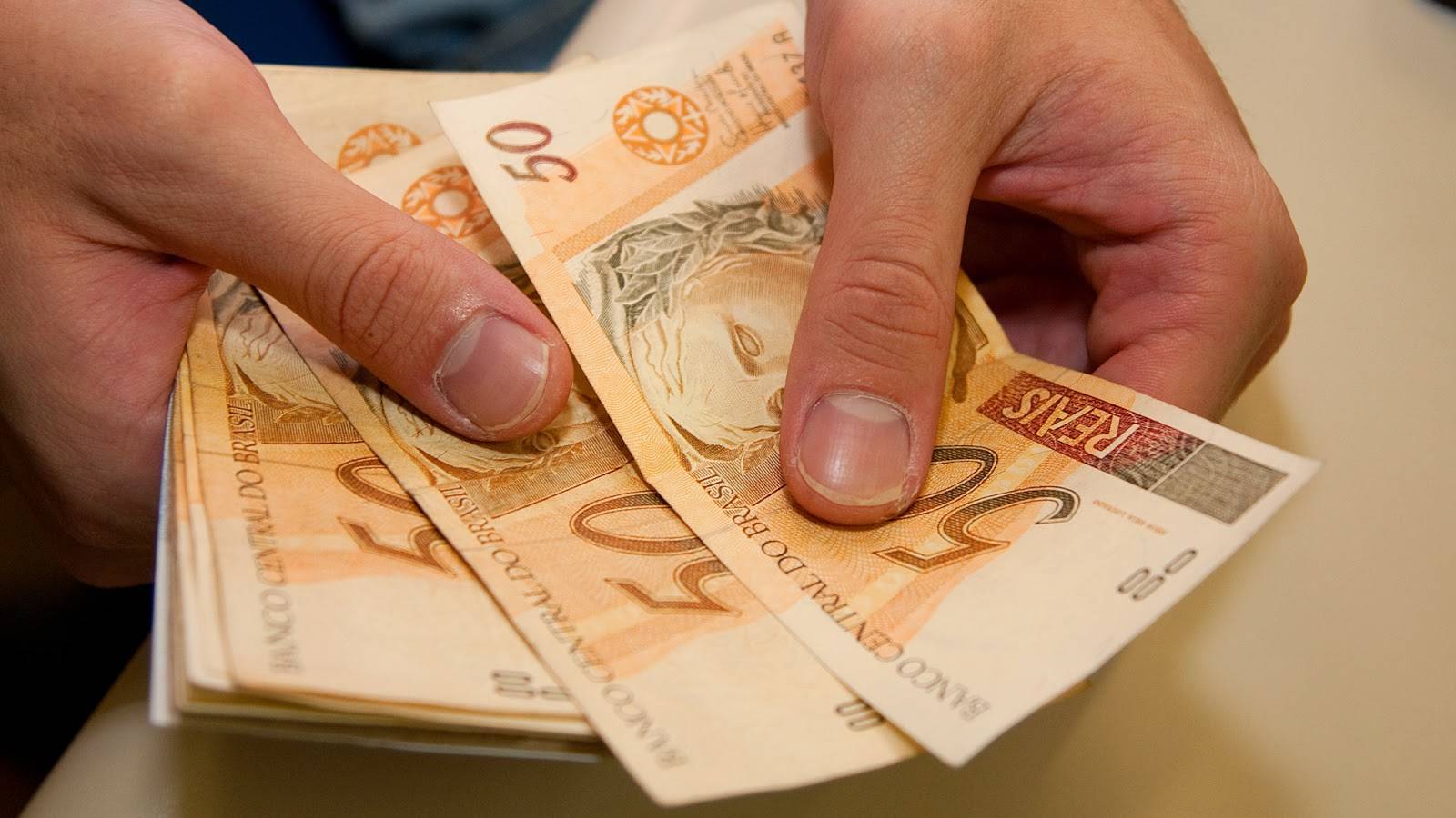 Governo do Piauí antecipa pagamento dos servidores referente a setembro